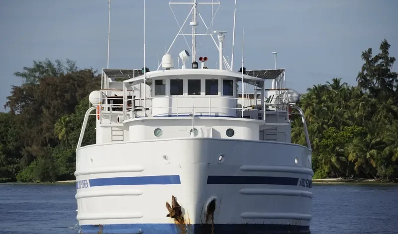 ATOLL EXPLORER Passenger Vessel IMO 7101231 photo 2