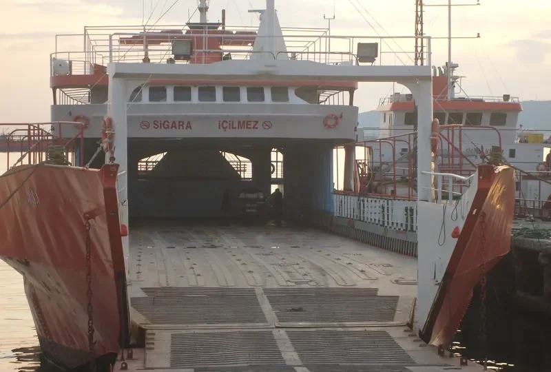AYIS I Ro-Ro IMO 7103198