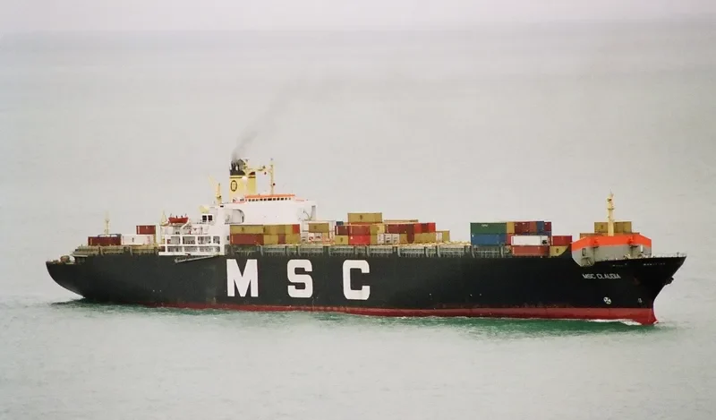 MSC CLAUDIA Container Ship IMO 7104673 photo 2