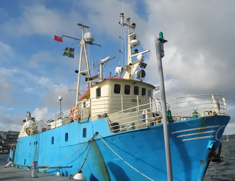 TRIAD Research Vessel IMO 7105146 photo 2