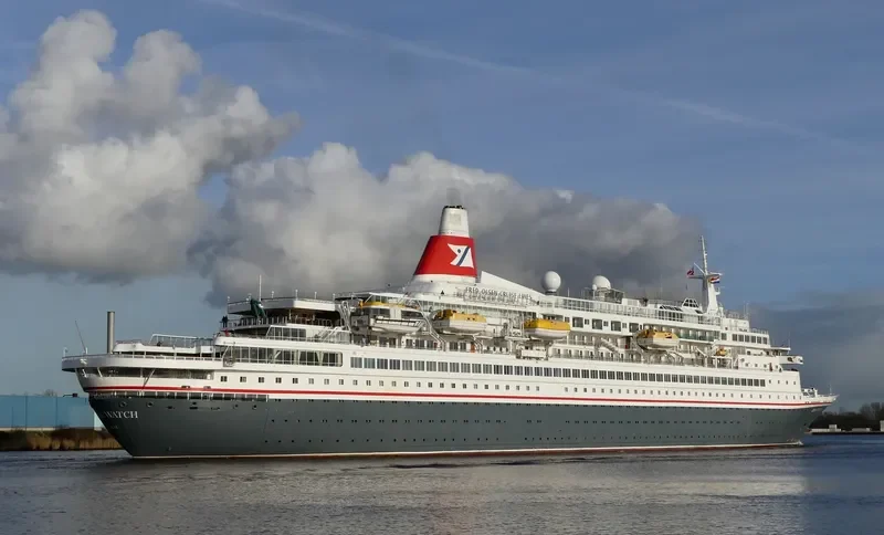 BLACK WATCH Passenger Ship IMO 7108930 photo 9