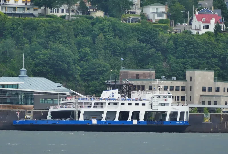 LOMER GOUIN Ro-Ro IMO 7109221 photo 3