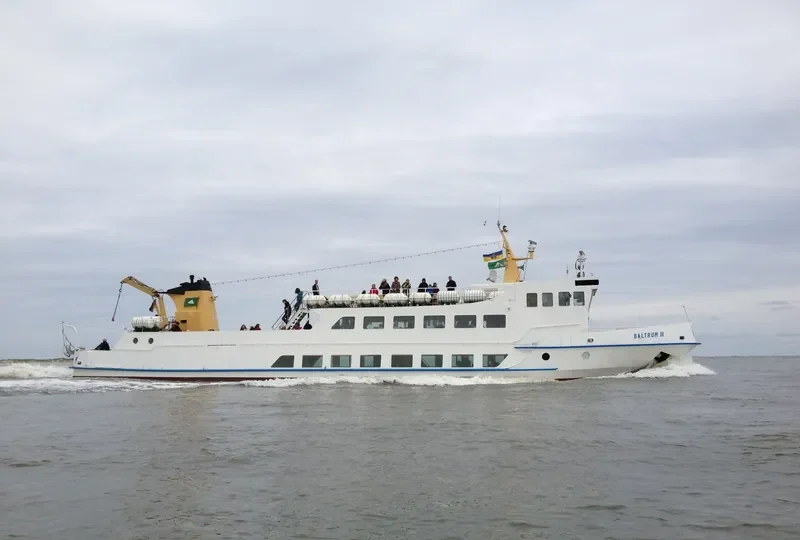 BALTRUM 3 Passenger Ship IMO 7110397 photo 7