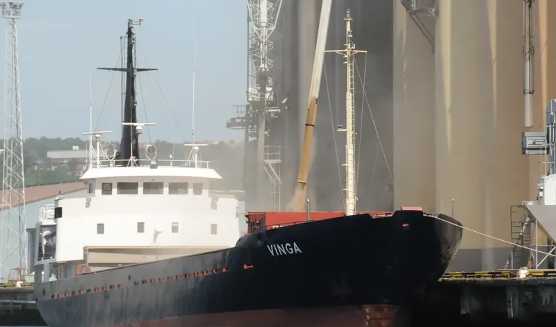 ISLA BUTACHAUQUES General Cargo IMO 7113167 photo 2
