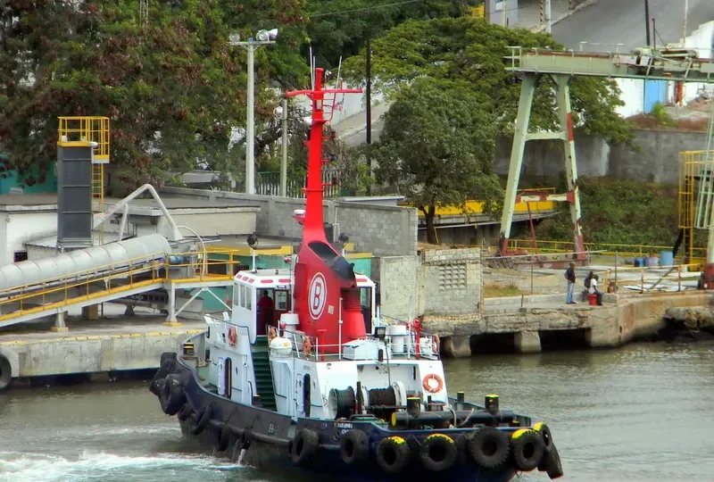 VB BARAHONA Tug Boat IMO 7113583 photo 10
