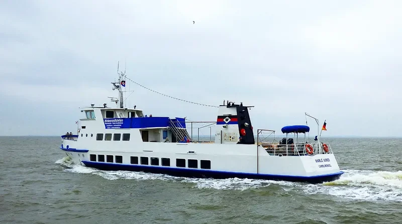 HARLE KURIER Passenger Ship IMO 7114587 photo 4