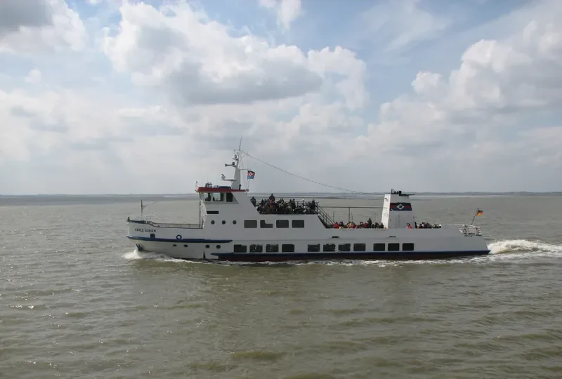 HARLE KURIER Passenger Ship IMO 7114587 photo 7
