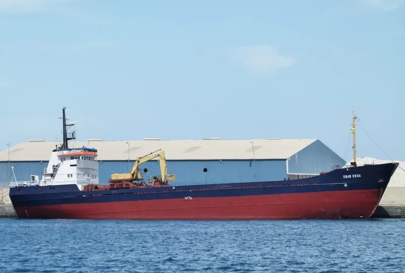 TRIO VEGA General Cargo IMO 7116133 photo 6