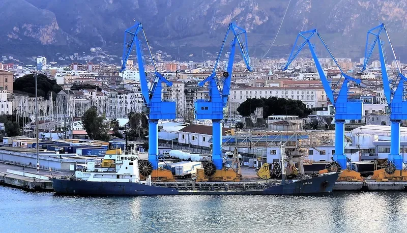 VALAIS Tanker IMO 7116901