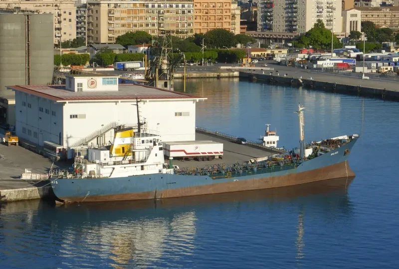 VALAIS Tanker IMO 7116901 photo 6