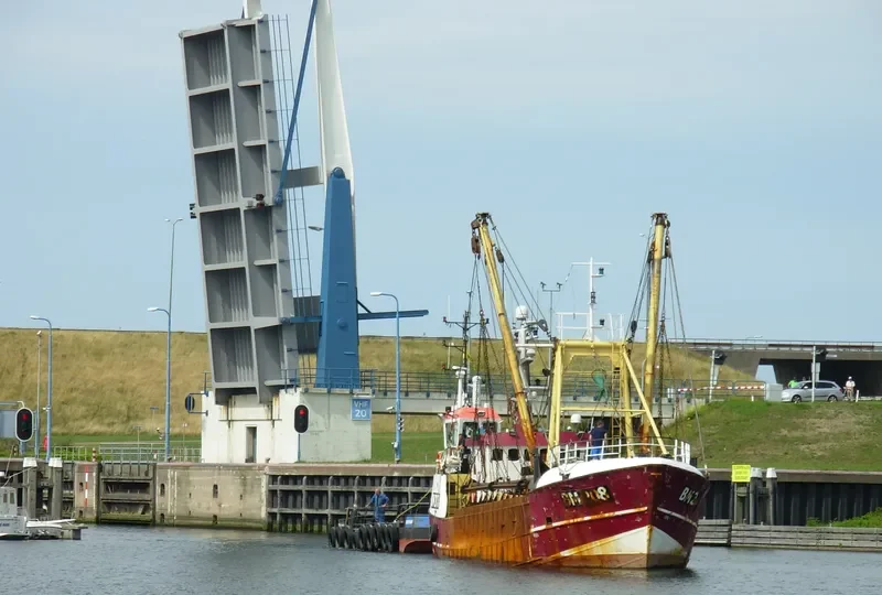 JACOMINA Fishing Vessel IMO 7117412 photo 4