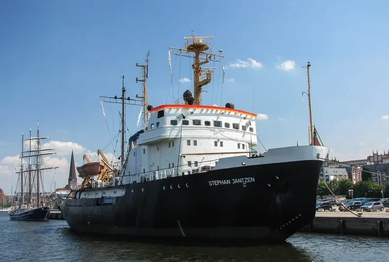 STEPHAN JANTZEN General Cargo IMO 7117486 photo 6