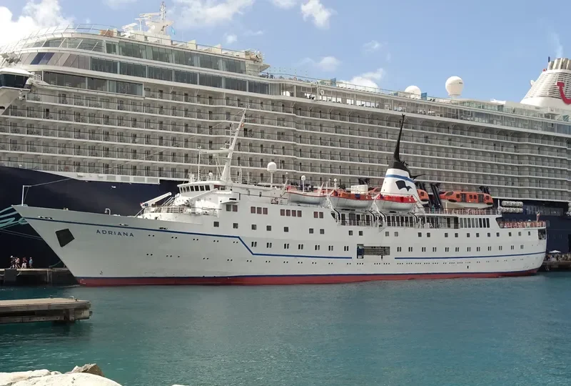 ADRIANA Passenger Ship IMO 7118404 photo 8