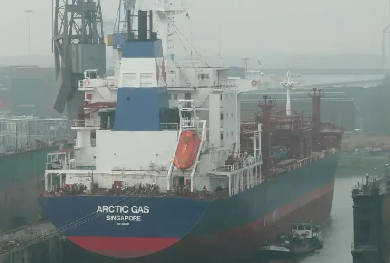 ICHA Tanker IMO 7119458 photo 5