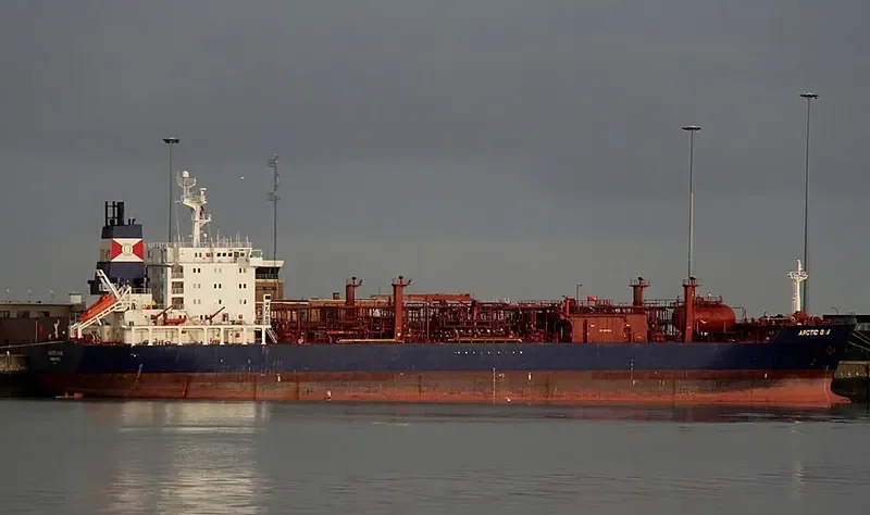 ICHA Tanker IMO 7119458 photo 6