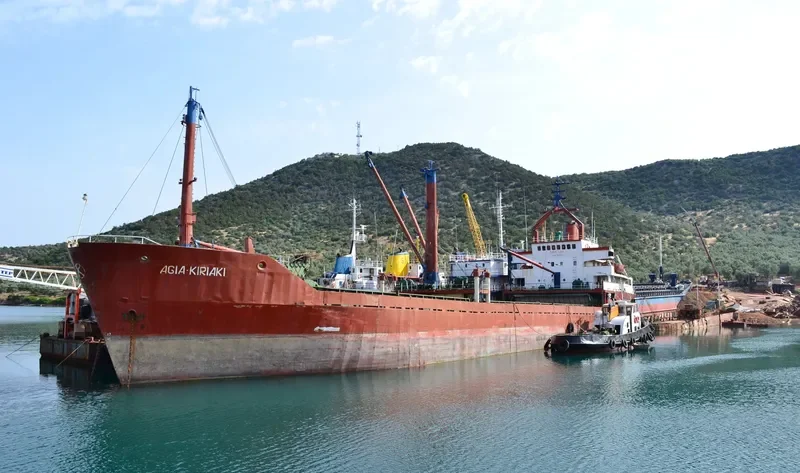 AGIA KIRIAKI General Cargo IMO 7120794