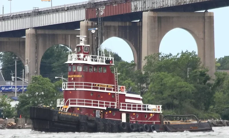 MCALLISTER GIRLS Tug Boat IMO 7121774 photo 6