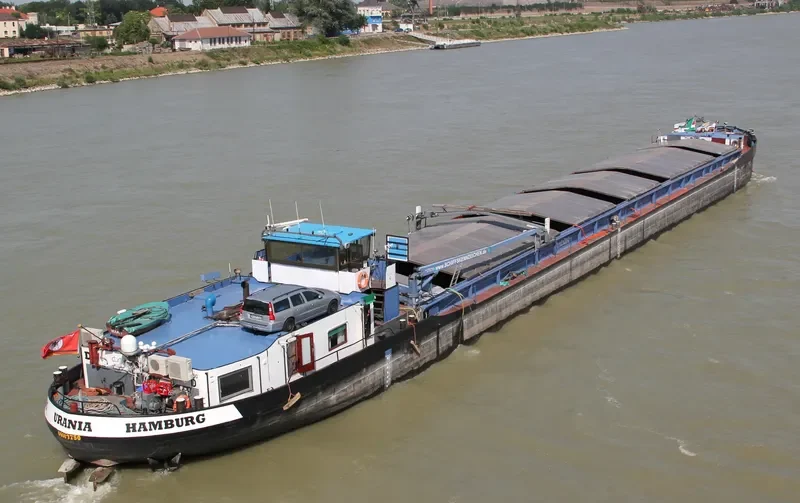 URANIA General Cargo IMO 7124087 photo 2