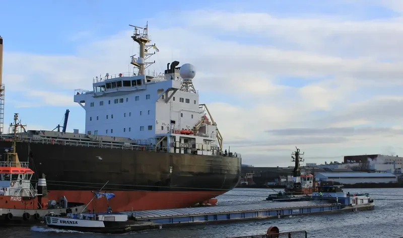 URANIA General Cargo IMO 7124087 photo 3
