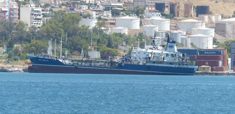 AGIA ZONI II Tanker IMO 7126152 photo 5