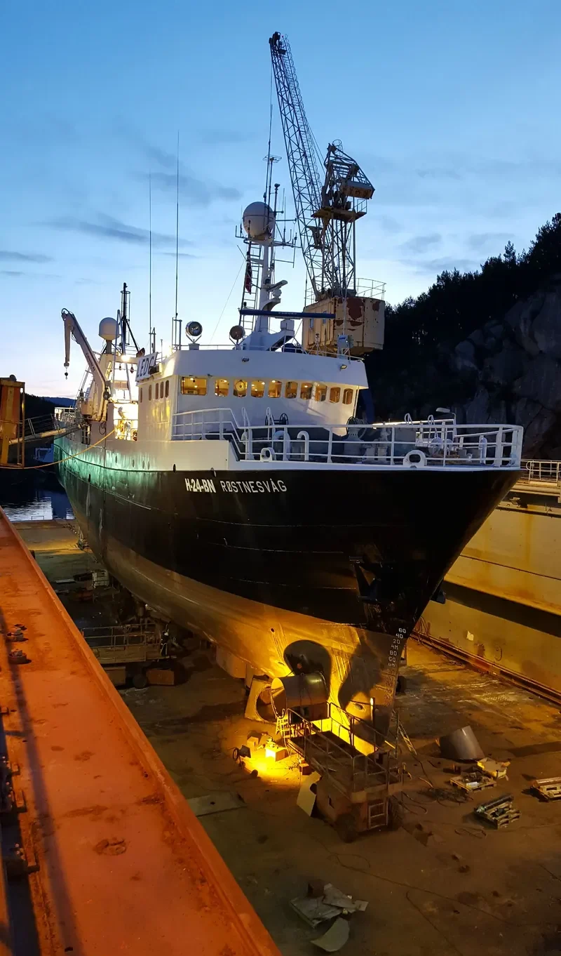 ROSTNESVAAG General Cargo IMO 7126293