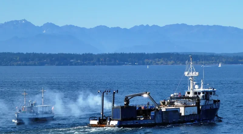 AQUILA Fishing Vessel IMO 7127704 photo 2