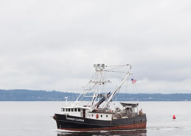 YANKEE CLIPPER Fishing Vessel IMO 7203120 photo 3