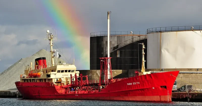 MARIA SOLTIN Tanker IMO 7203699 photo 2