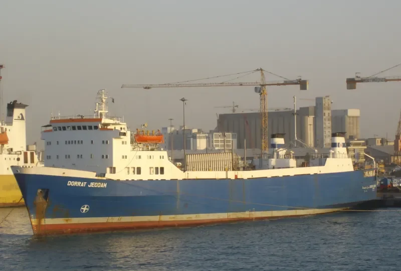 DORRAT JEDDAH Ro-Ro IMO 7203912 photo 2