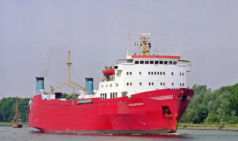 DORRAT JEDDAH Ro-Ro IMO 7203912 photo 3