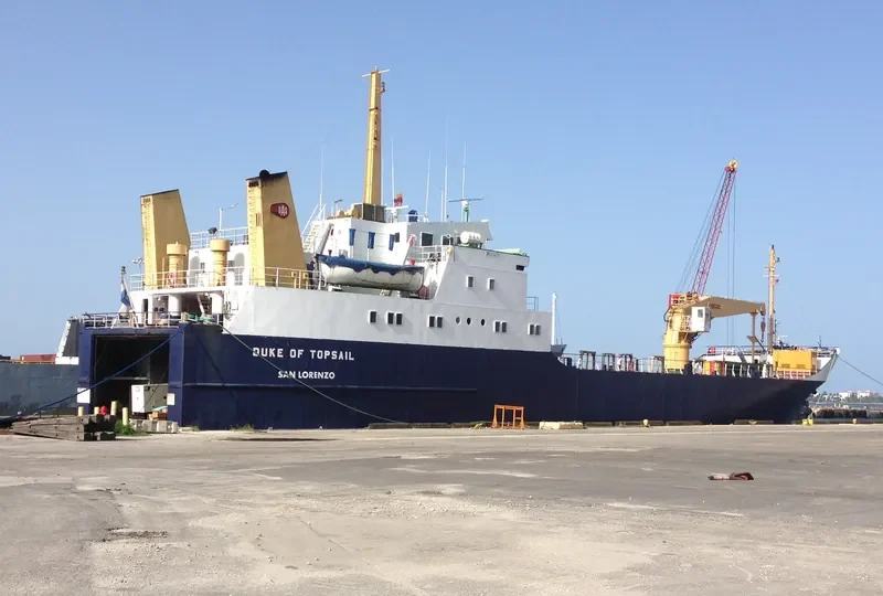 DUKE OF TOPSAIL Ro-Ro IMO 7206770 photo 3