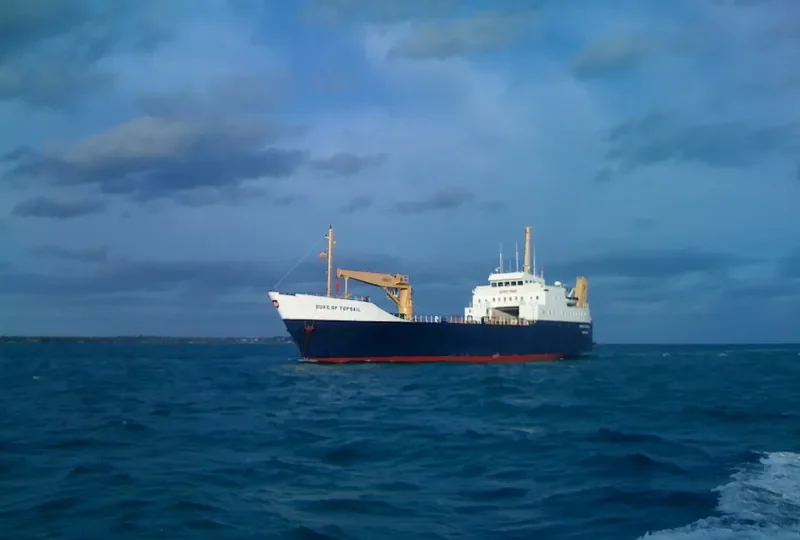 DUKE OF TOPSAIL Ro-Ro IMO 7206770 photo 5