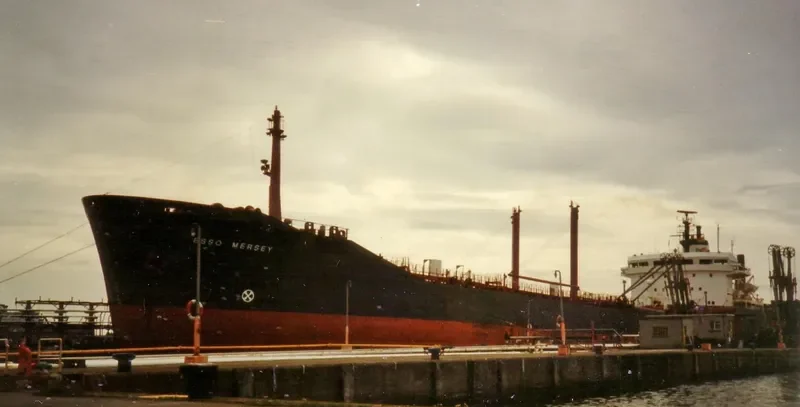 PETRO MERSEY Tanker IMO 7207188 photo 5