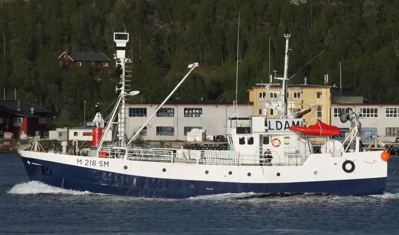 FISKEBANK1 Fishing Vessel IMO 7207671 photo 3