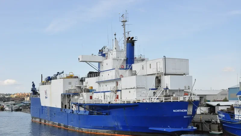 NORTHERN VICTOR General Cargo IMO 7208431 photo 2