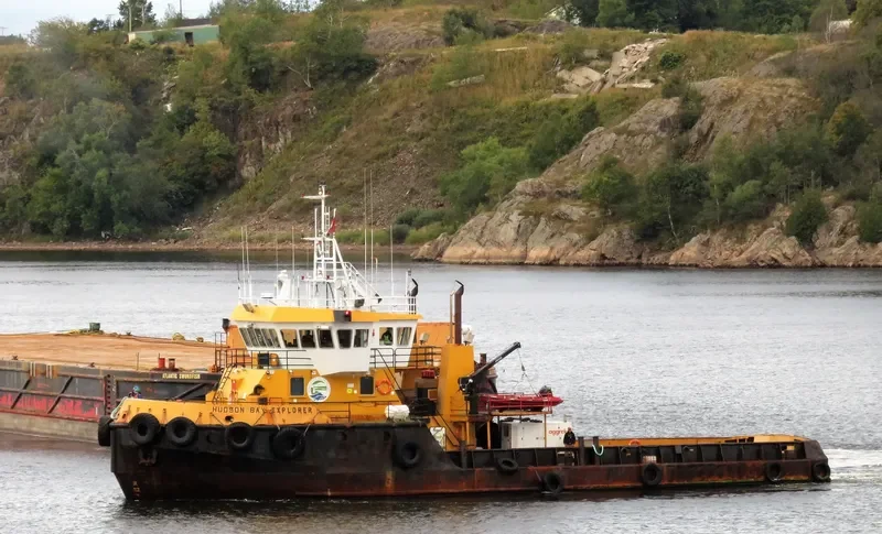 HUDSON BAY EXPLORER Offshore Vessel IMO 7208651 photo 3