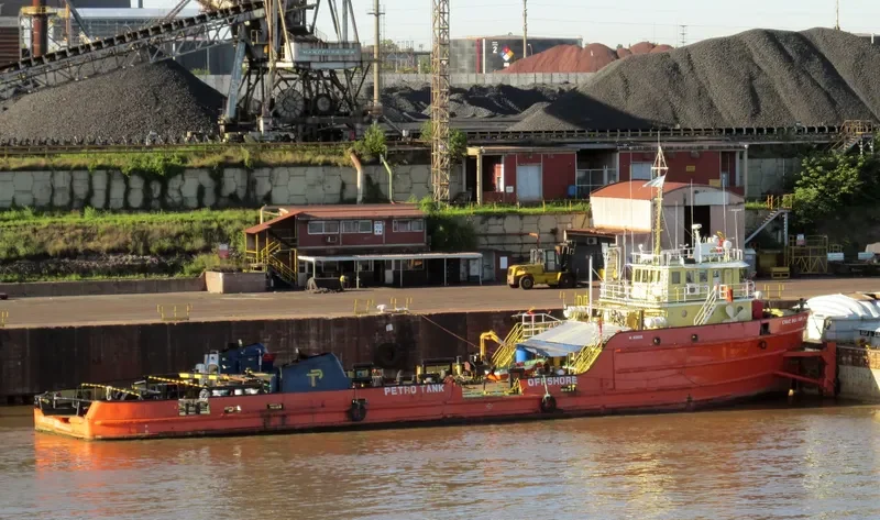 CRUZ DEL SUR Offshore Vessel IMO 7212470 photo 4