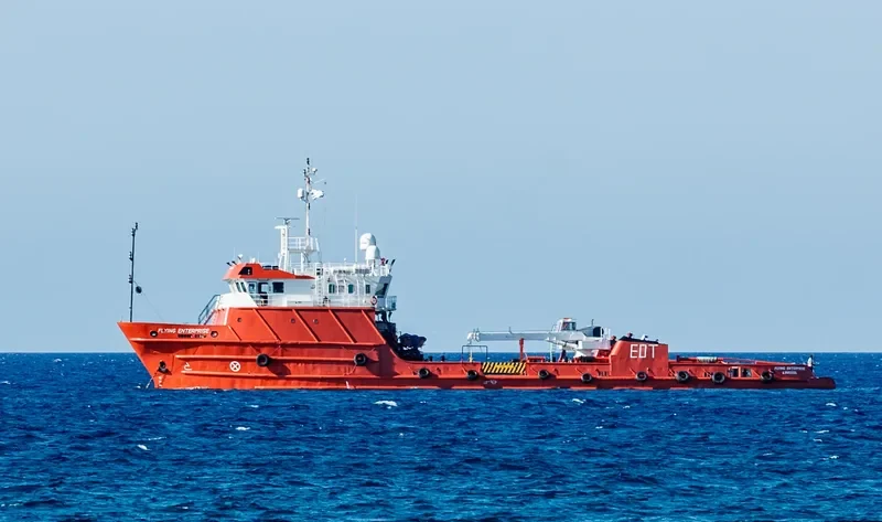 CREATIVE Offshore Vessel IMO 7212482 photo 2