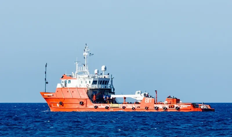 CREATIVE Offshore Vessel IMO 7212482 photo 4