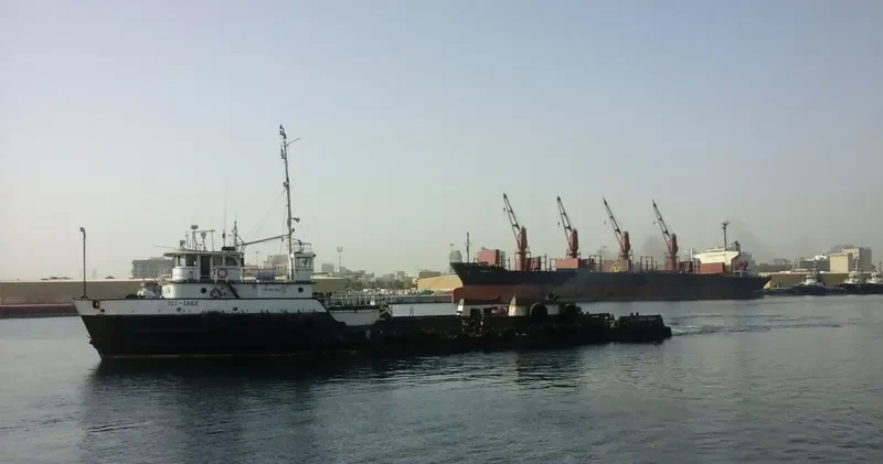 HOH SUPPLIER Offshore Vessel IMO 7213400 photo 2
