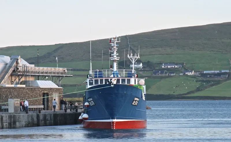 CHRISTIAN M Fishing Vessel IMO 7214674 photo 5