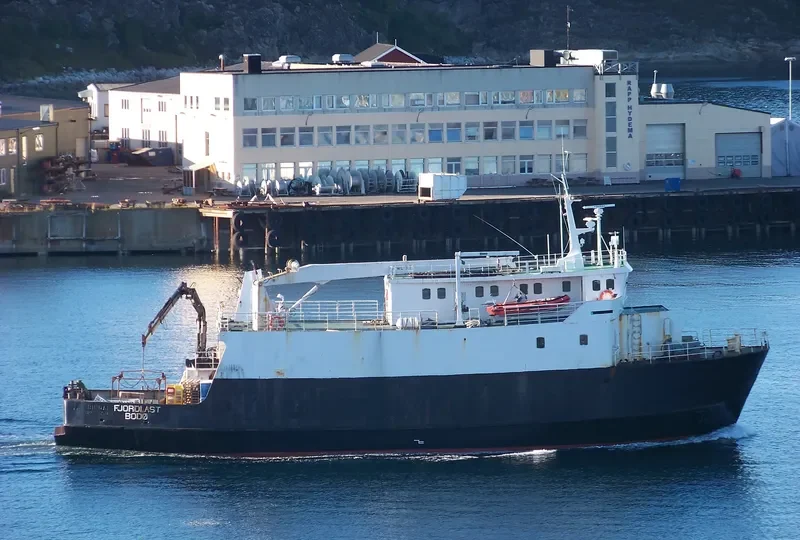 FJORDLAST Ro-Ro IMO 7217705 photo 9