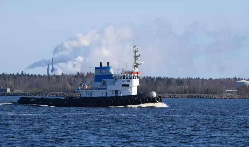 MIGG Tug Boat IMO 7218084 photo 4