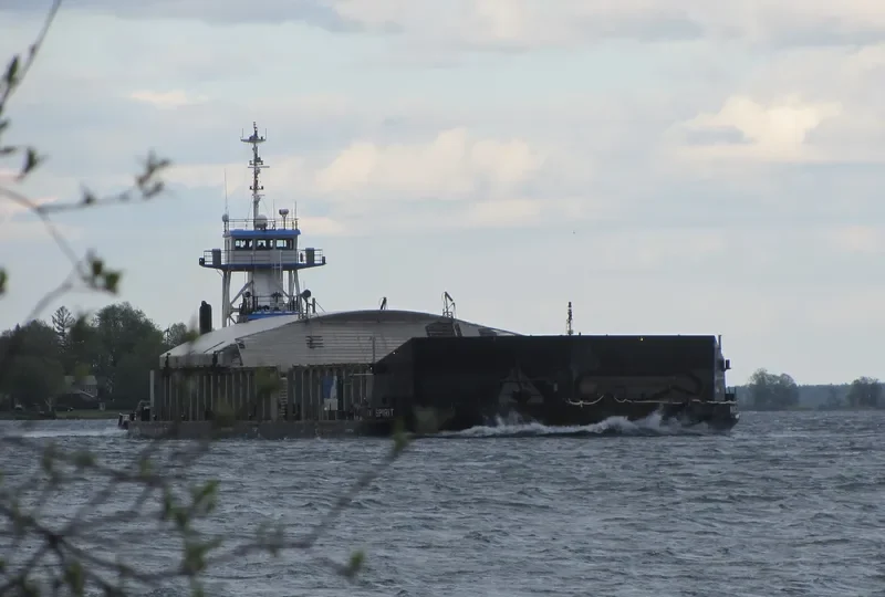 JOHN SPENCE Offshore Vessel IMO 7218735 photo 2