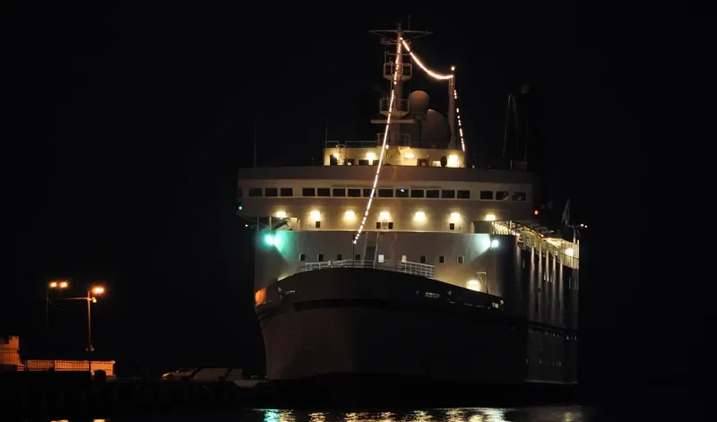 MIRAGE I Passenger Ship IMO 7221433 photo 4