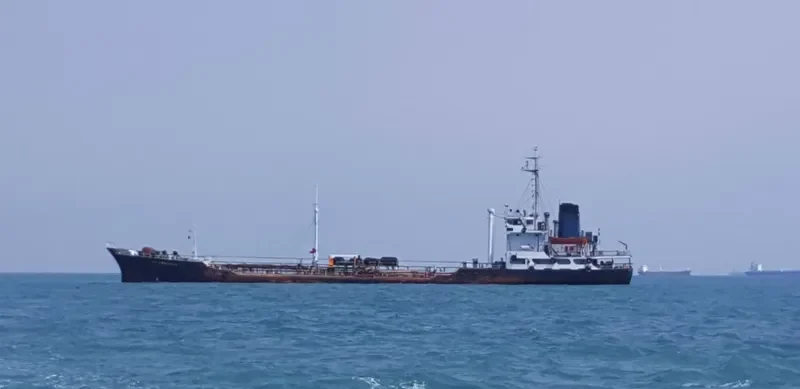 PT PROGRESS Tanker IMO 7221770 photo 6