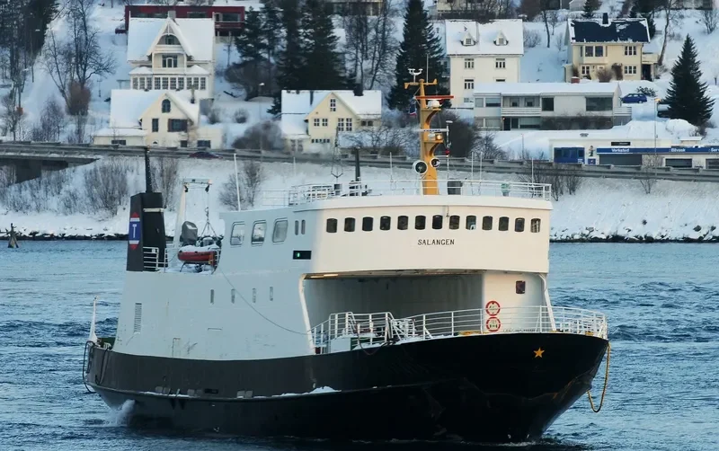 DOLLY C Ro-Ro IMO 7222310 photo 8