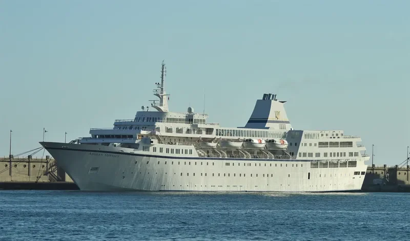 AEGEAN ODYSSEY Passenger Ship IMO 7225910 photo 5