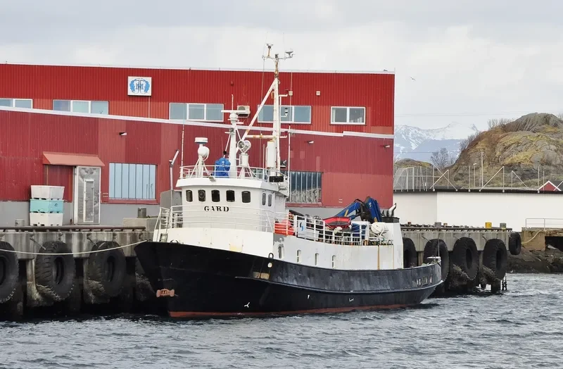 GARD Passenger Vessel IMO 7228027 photo 6