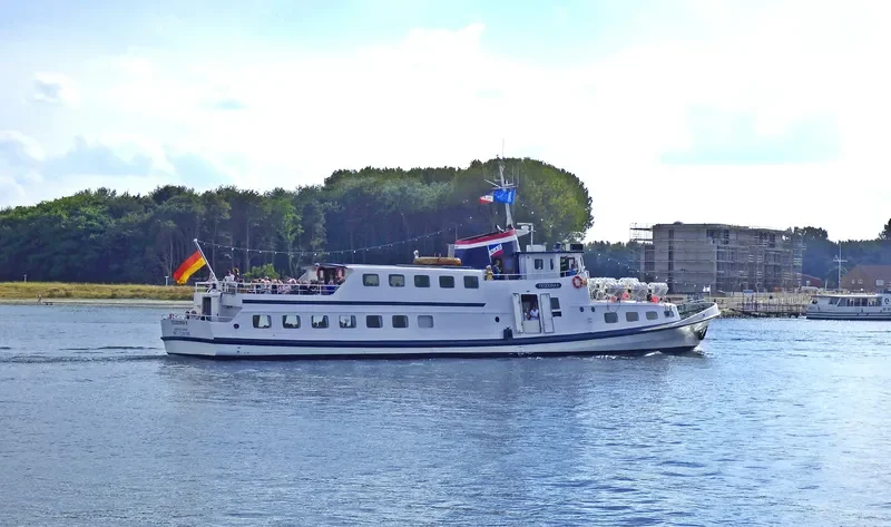 FEODORA II Passenger Ship IMO 7229186 photo 5